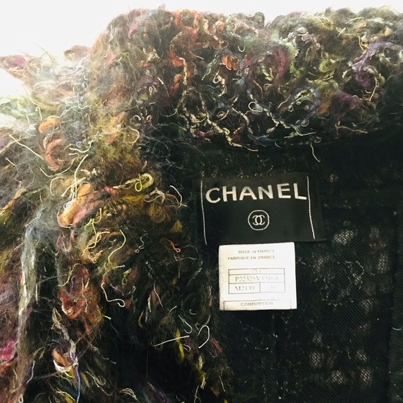 Authentic CHANEL 🦄 Runway Multicolor Mohair Fringe Tweed Blazer Jacket 38/4 - Picture 4 of 12